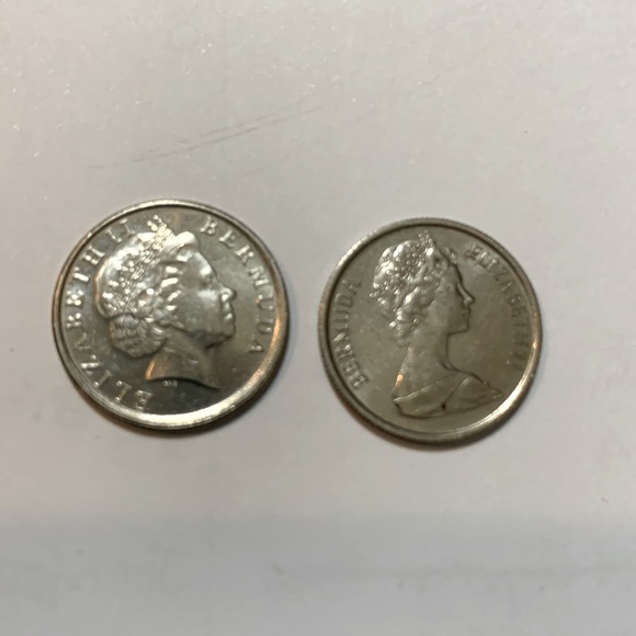 Bermuda Currency - Picture 1 of 1